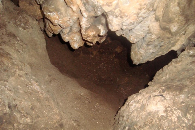 Explorando la caverna